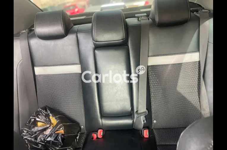 FOREIGN USED 2012 TOYOTA CAMRY SE - 4/5