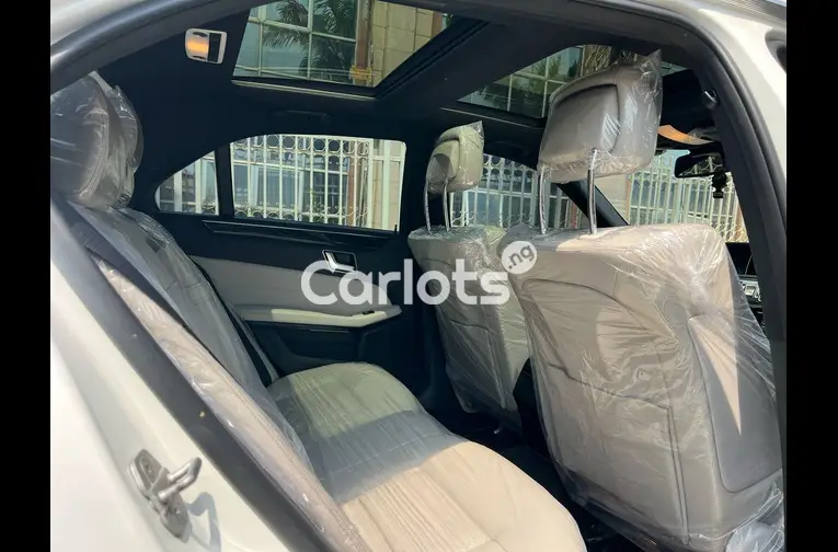 2014 MERCEDES BENZ E350 - 4/5