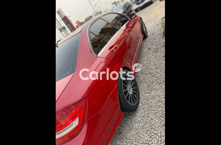 2011 MERCEDES BENZ C300 - 5/5