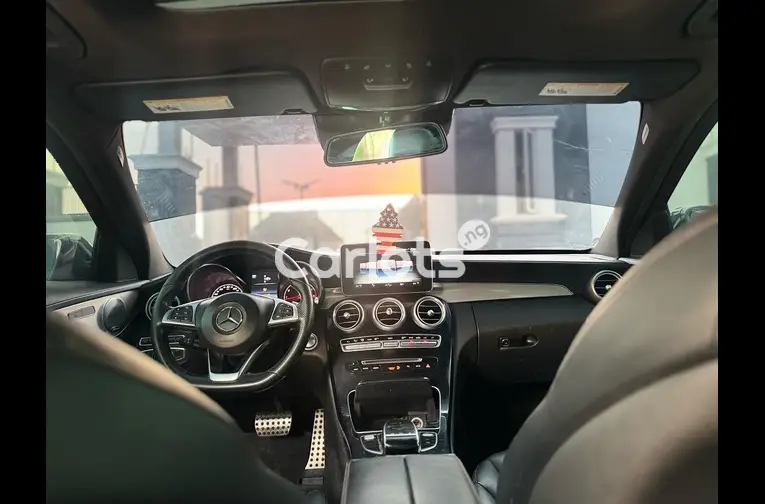 2017 MERCEDES BENZ C300 FULL OPTION - 3/5