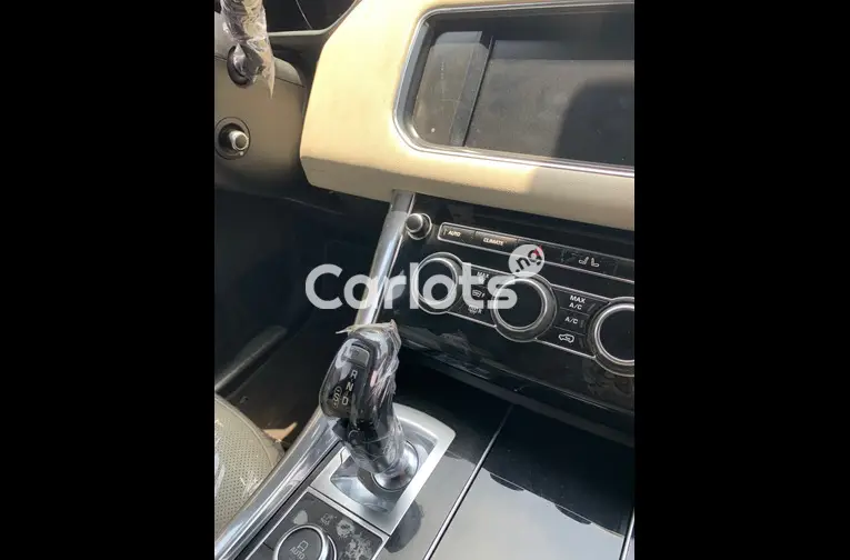 Foreign Used 2014 Range Rover Sports HSE - 2/5