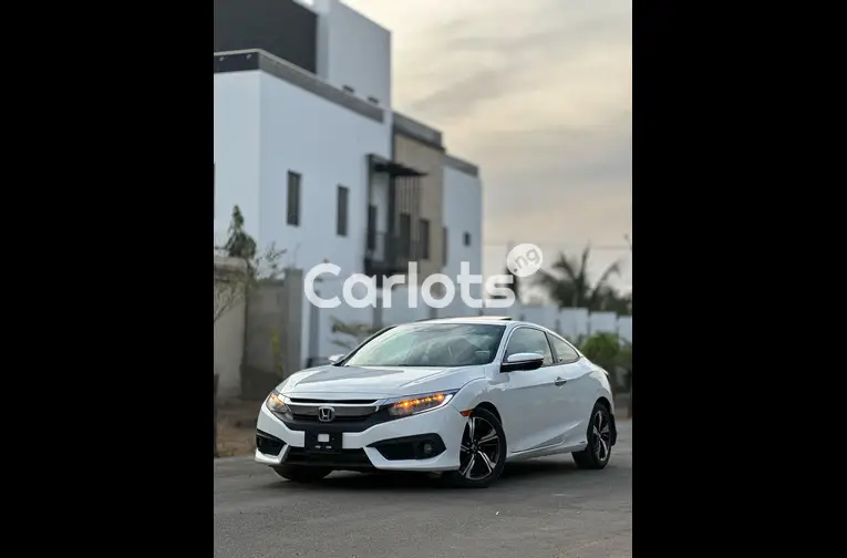 ACCIDENT FREE 2017 HONDA CIVIC TOURING