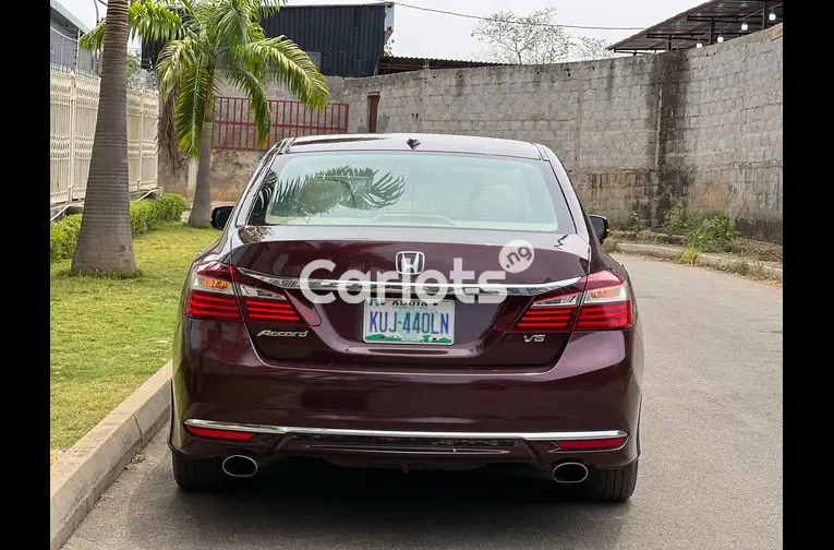 HONDA ACCORD 2017 V6 TOURING - 5/5