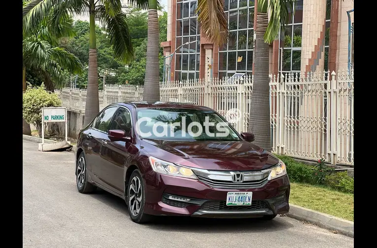 HONDA ACCORD 2017 V6 TOURING