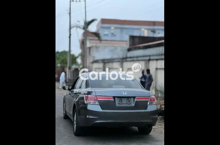 2011 HONDA ACCORD - 2/5