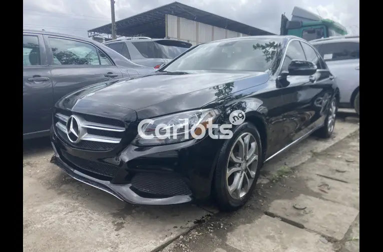 Foreign Used 2016 Mercedes Benz C300