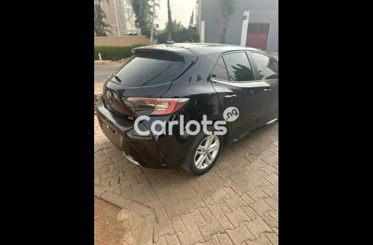 2020 Toyota corolla hatchback sport keyless - 4/5