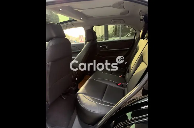 BRAND NEW 2022 HONDA E:NP1 ELECTRIC VEHICLE - 3/5