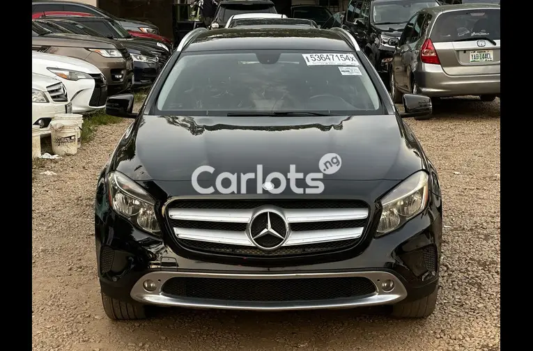 2016 MERCEDES BENZ GLA 250 - 1/5