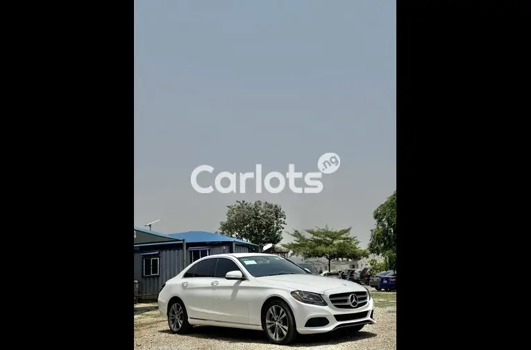 FOREIGN USED 2015 KEYLESS MERCEDES BENZ C300