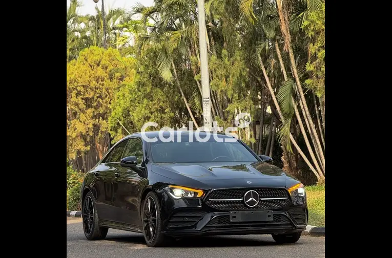 2022 MERCEDES BENZ CLA200 AMG TRIM - 2/5