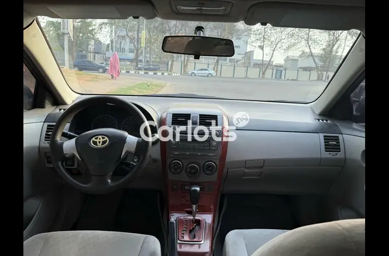 2012 TOYOTA COROLLA LE - 2/5