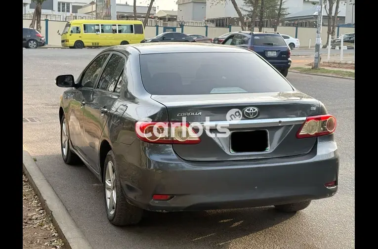 2012 TOYOTA COROLLA LE - 4/5