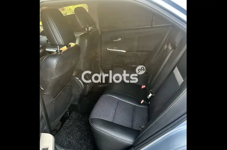 2013 TOYOTA CAMRY SE - 4/5