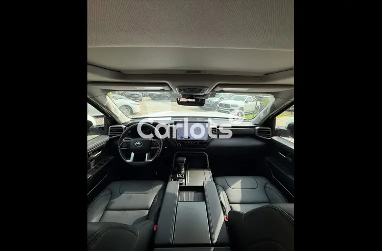 2024 TOYOTA SEQUOIA - 2/5