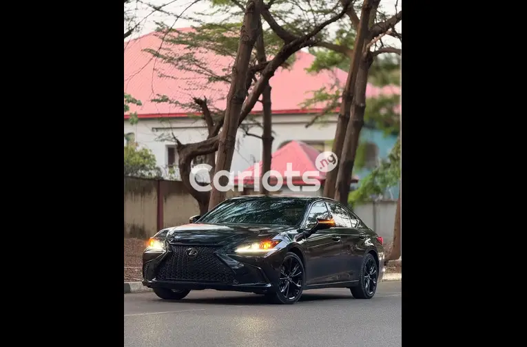 FOREIGN USED 2022 LEXUS ES350 F-SPORT - 1/5