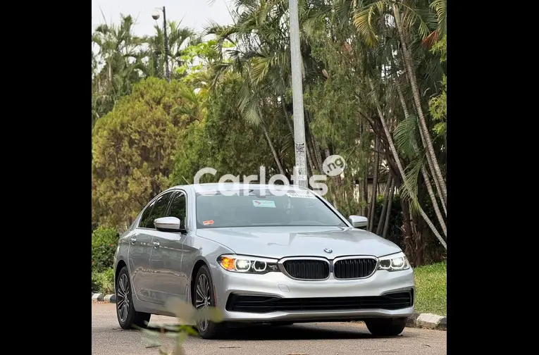 FOREIGN USED 2019 BMW 5 SERIES 530i - 3/5