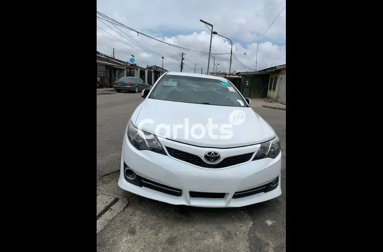 Foreign Used 2014 Toyota Camry Sport