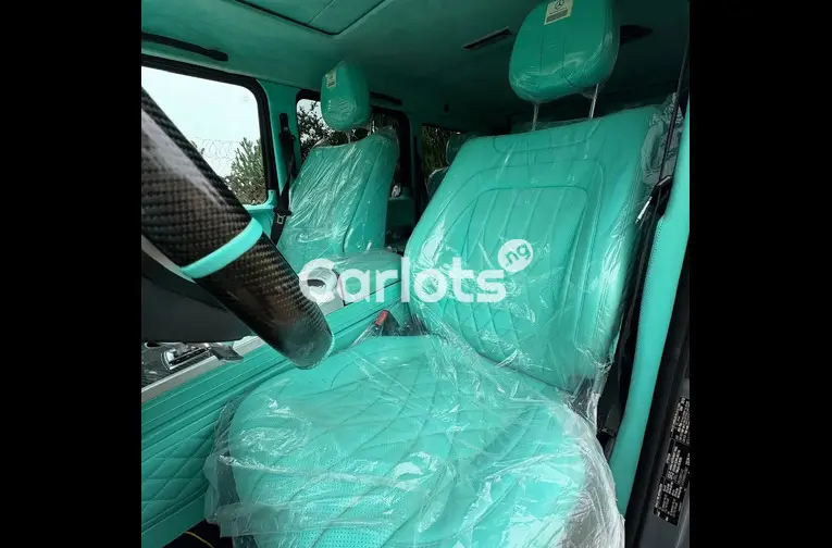 2022 UPGRADED MERCEDES BENZ G800 BRABUS KITTED - 3/5