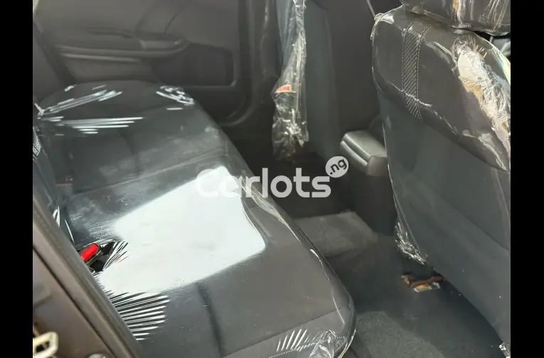 FOREIGN USED 2016 HONDA CIVIC - 3/5