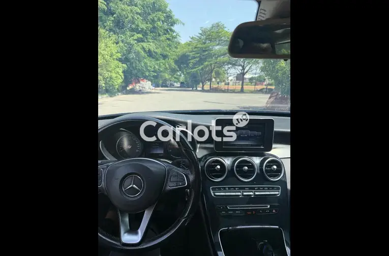 2016 MERCEDES BENZ C300 WITH PANORAMIC ROOF - 2/5