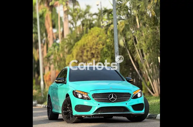 2016 MERCEDES BENZ C300 FULL OPTION - 1/5