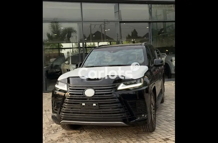 BRAND NEW 2023 LEXUS LX600