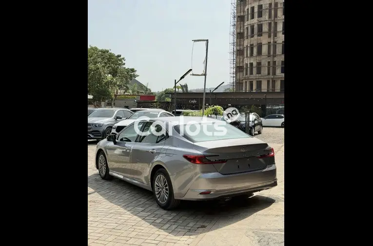 BRAND NEW 2025 TOYOTA CAMRY - 5/5