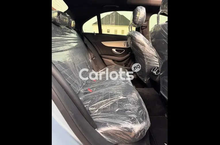 FOREIGN USED 2017 MERCEDES BENZ C450 FULL OPTION - 4/5