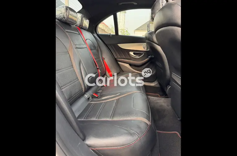 FOREIGN USED 2018 MERCEDES BENZ C43 AMG FULL OPTION - 3/5