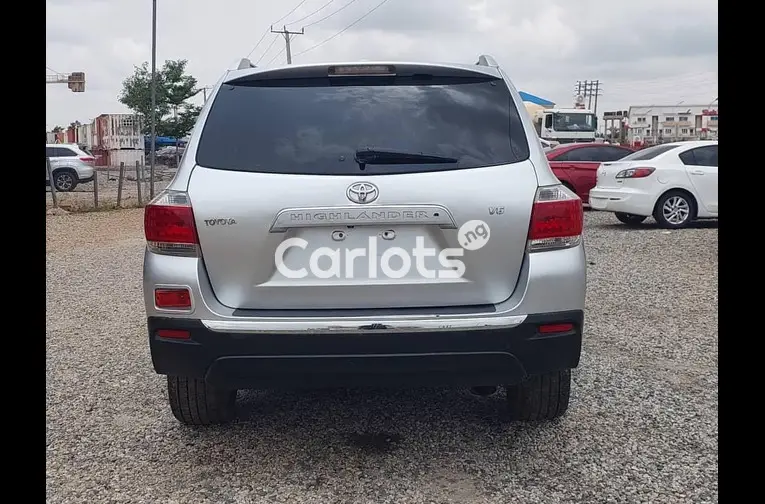 2013 UPGRADED KEYLESS TOYOTA HIGHLANDER - 5/5