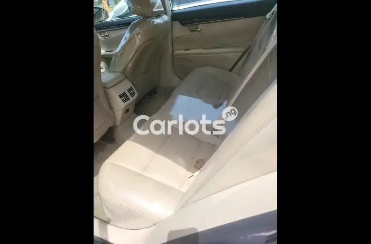 Foreign Used 2013 Lexus ES350 - 3/4