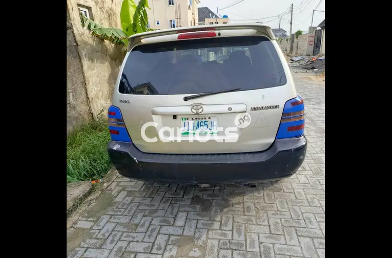 Clean Registered 2003 Toyota Highlander 4WD V6 - 5/5