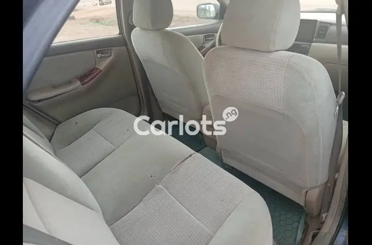 Distress sales 2006 Toyota Corolla - 4/5