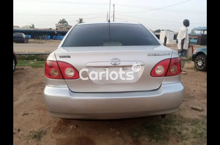 FEW MONTHS USED 2006 TOYOTA COROLLA - 5/5