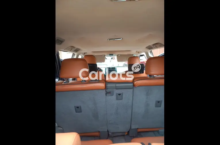 Toyota LandCruiser Prado 2022 Upgraded - 4/5