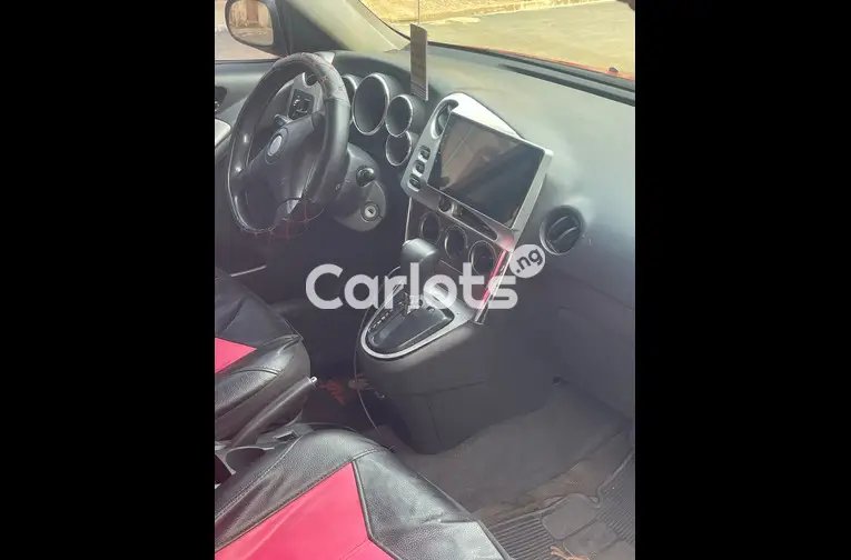 2008 Toyota Matrix Full Option - 2/5