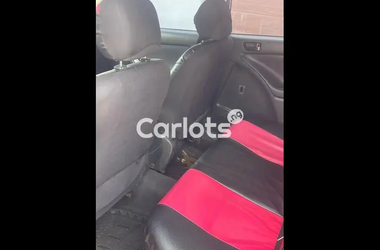 2008 Toyota Matrix Full Option - 3/5