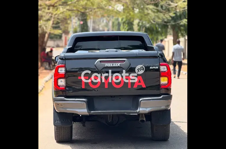 2021 BULLETPROOF TOYOTA HILUX ADVENTURE - 5/5