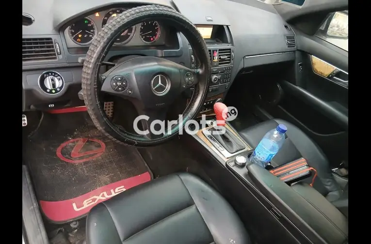 2008 MERCEDES BENZ C350 - 3/5