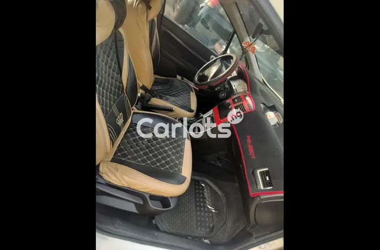 2005 Peugeot 307 Manual With Android Screen - 2/5