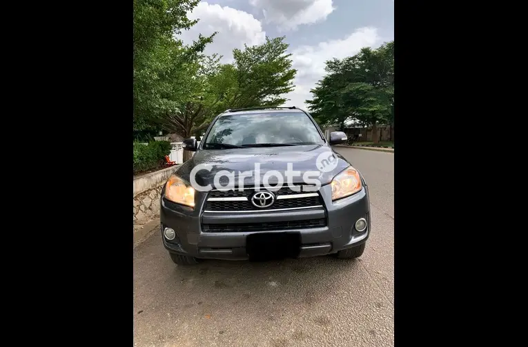 2011 TOYOTA RAV4 SPORT