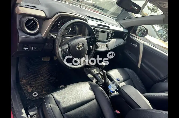 2014 TOYOTA RAV4 LIMITED - 3/5