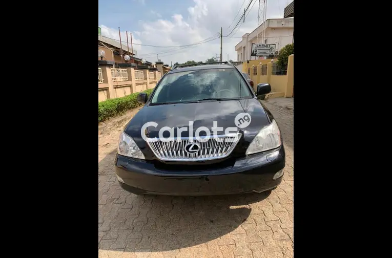 Clean 2006 Lexus RX330 - 1/5