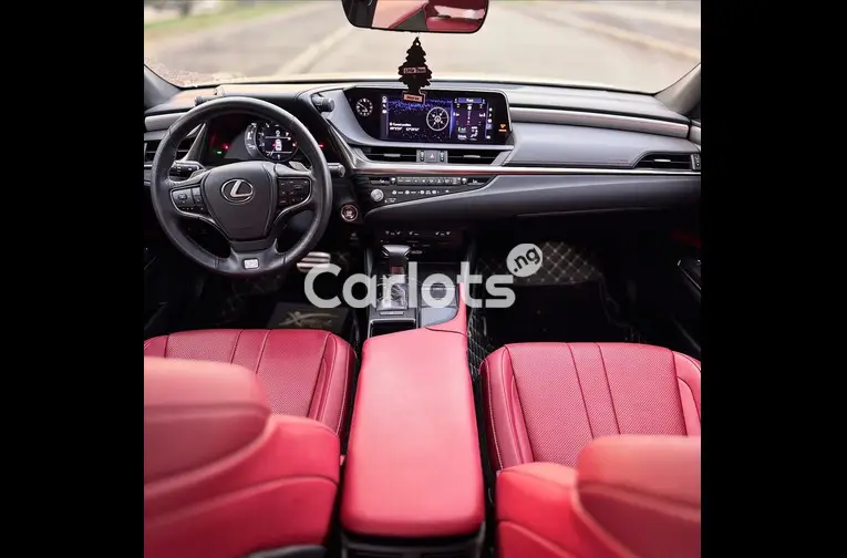 FOREIGN USED 2021 LEXUS ES250 F-SPORT - 3/5