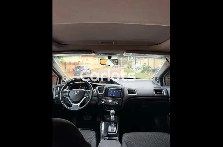 FOREIGN USED 2015 HONDA CIVIC FULL OPTION - 2/5