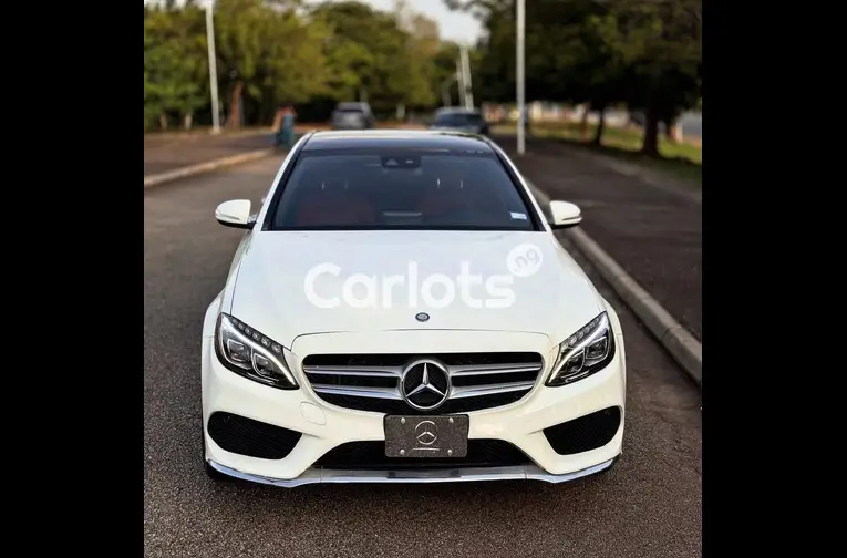 FOREIGN USED 2016 MERCEDES BENZ C300