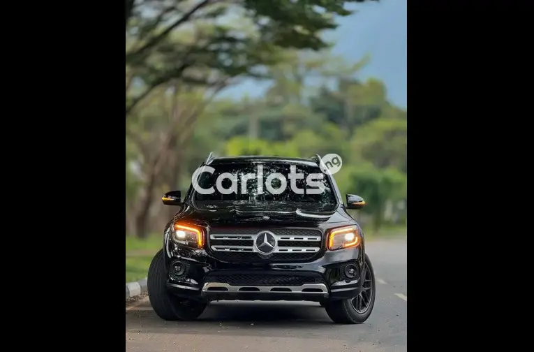 2021 MERCEDES BENZ GLB250