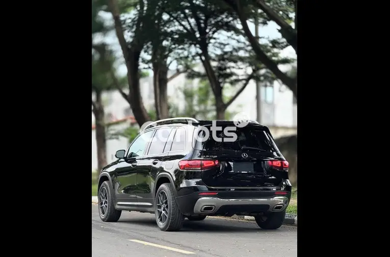 2021 MERCEDES BENZ GLB250 - 5/5