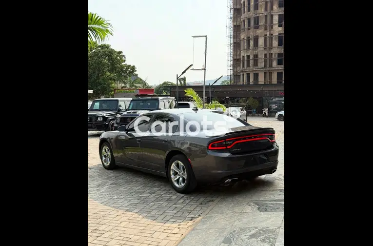 2015 DODGE CHARGER - 4/5